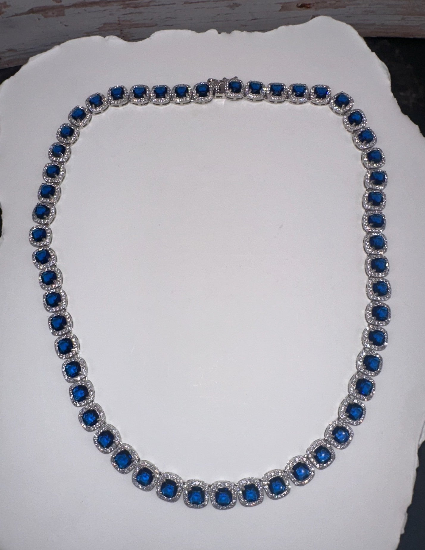 The Venetian Night: Sapphire Swarovski Crystal & 925 Silver Halo Suite