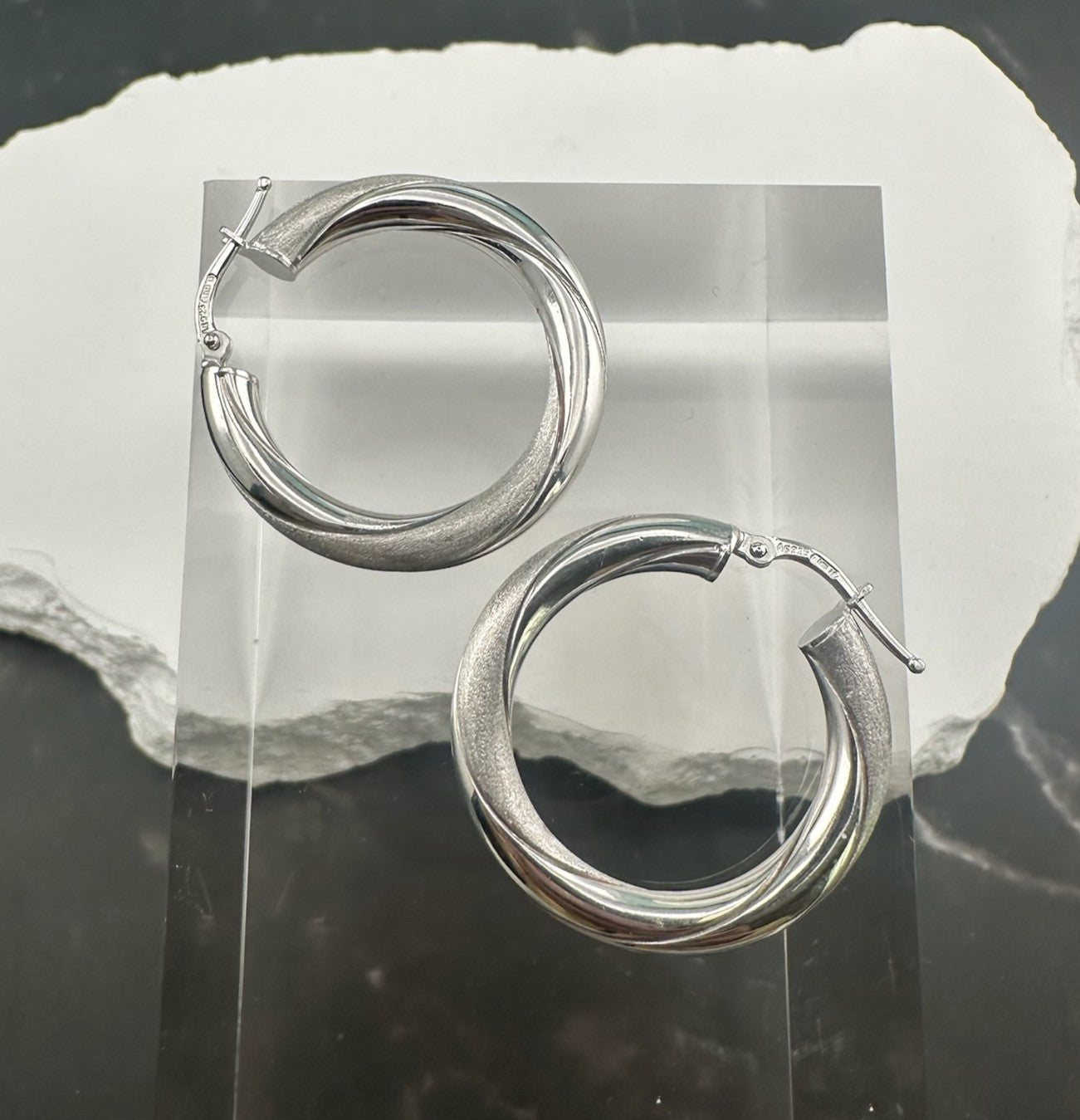 The Milanese Ribbon: Sculptural Dual-Finish Hoops in .925 Sterling Silver