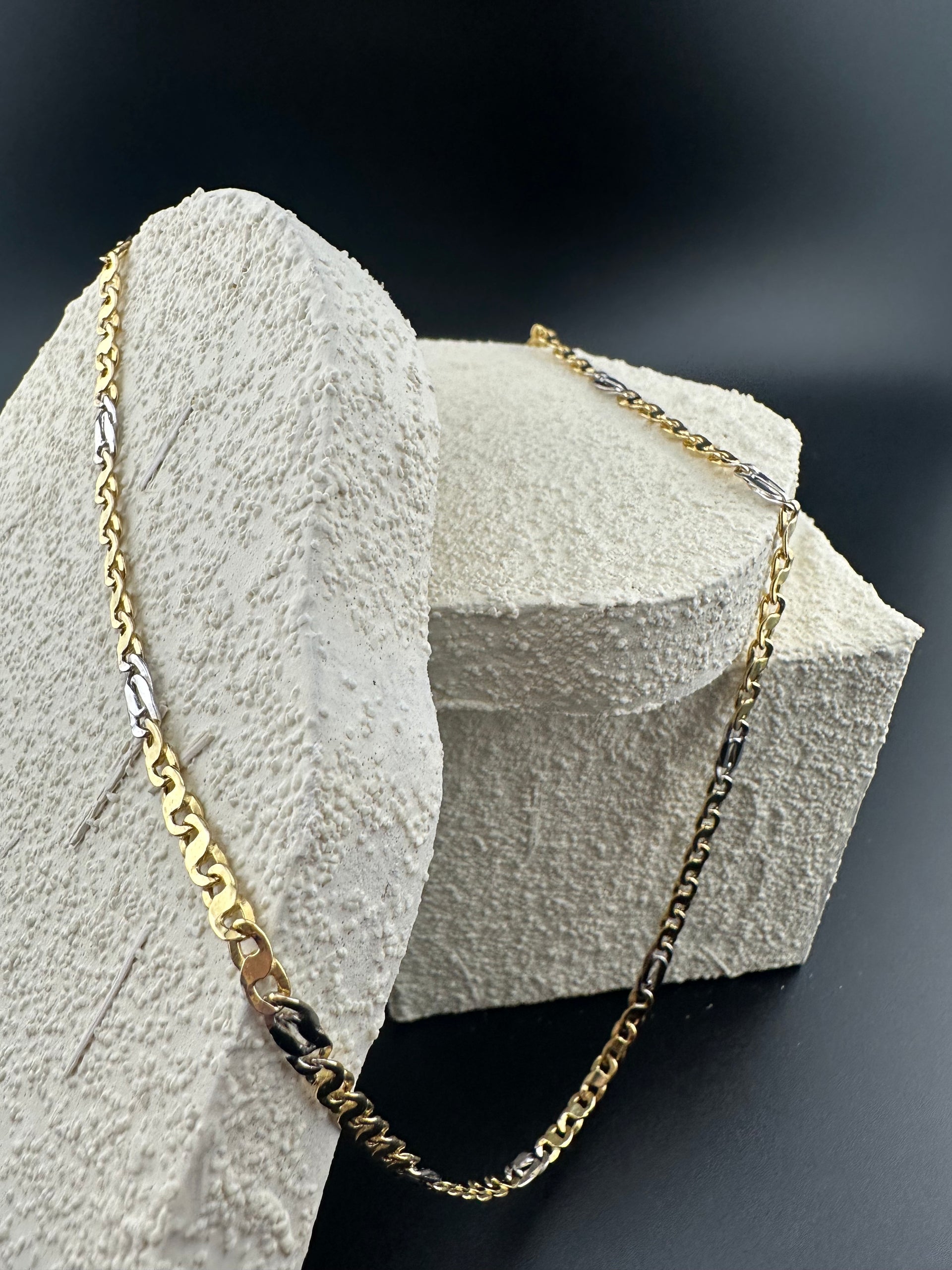 The Oro d'Elite Diamond-Cut: A 24-Inch Masterpiece in 18k Italian Gold