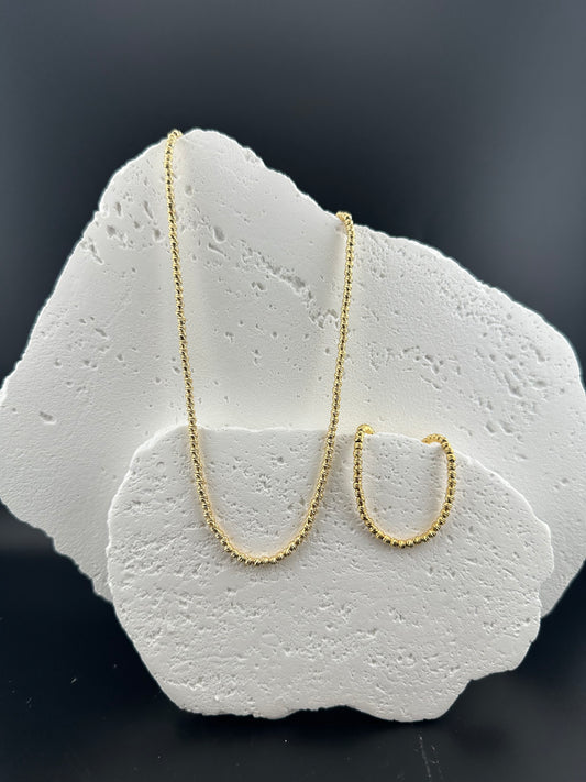 The Golden Aura: 18k Gold & Italian Silver Diamond-Cut Suite