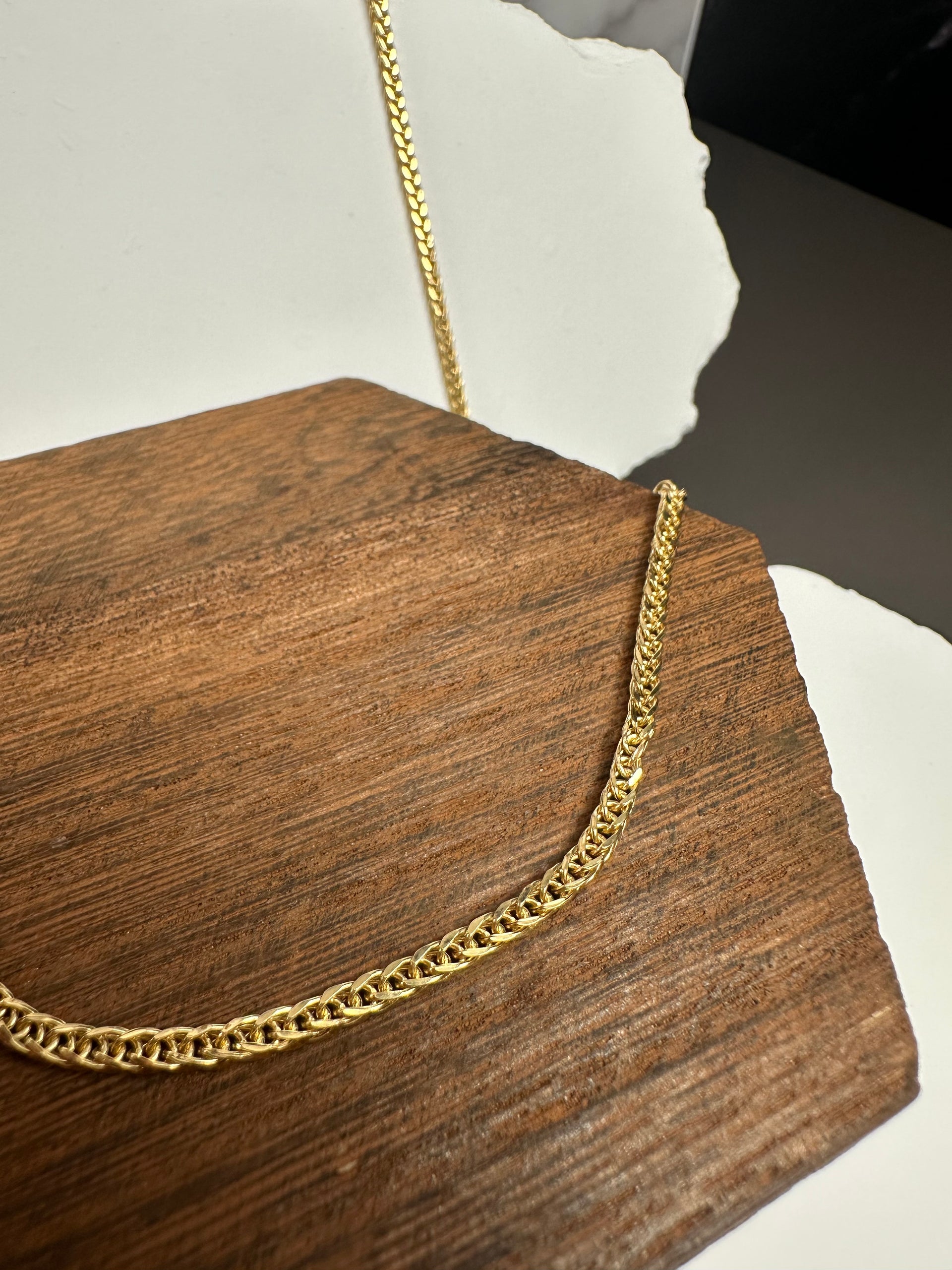 The Sovereign Spiga: 24-Inch Italian 18k Solid Gold Wheat Chain