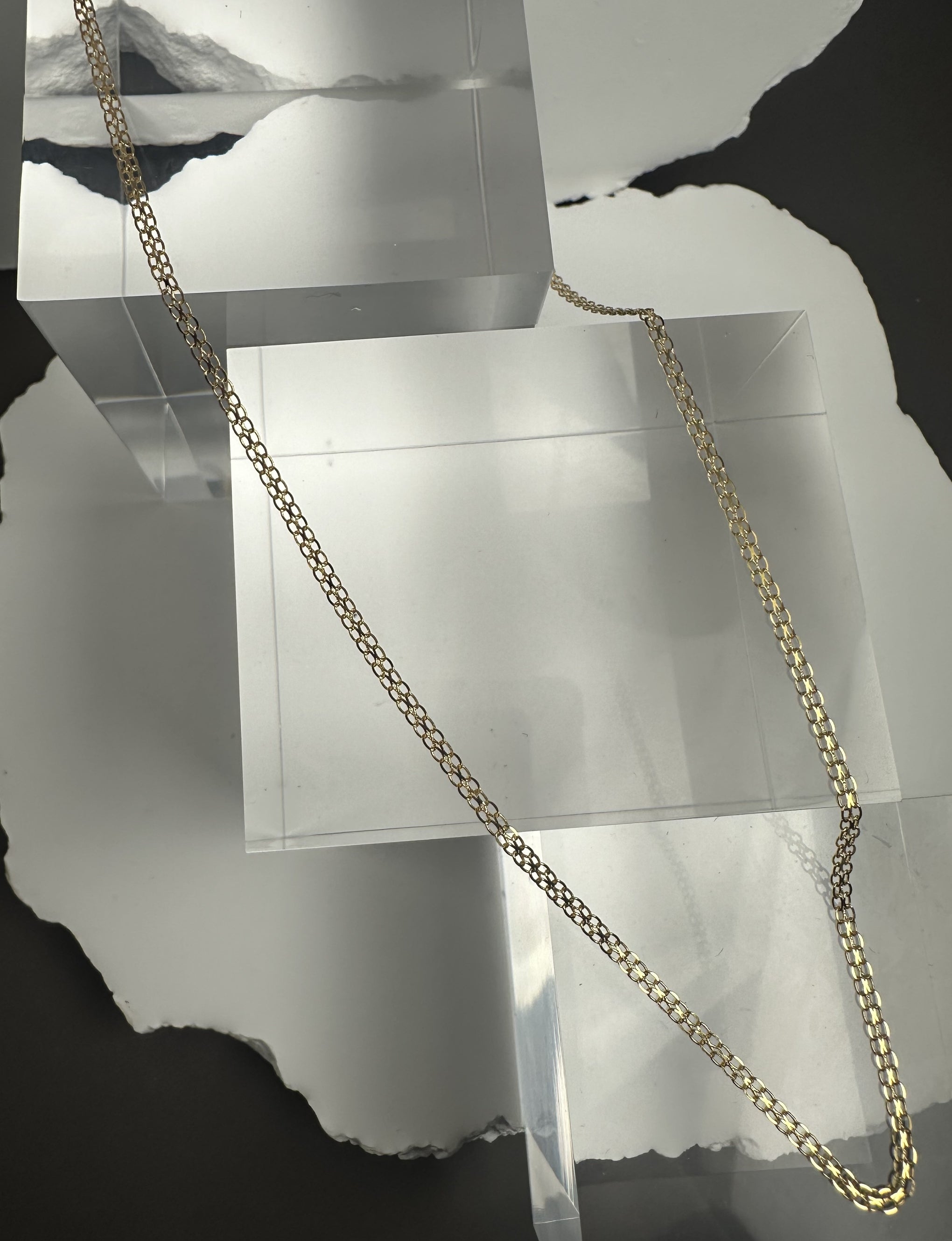 The Milanese Rolo: 20-Inch Italian 18k Solid Gold Circular Link Chain