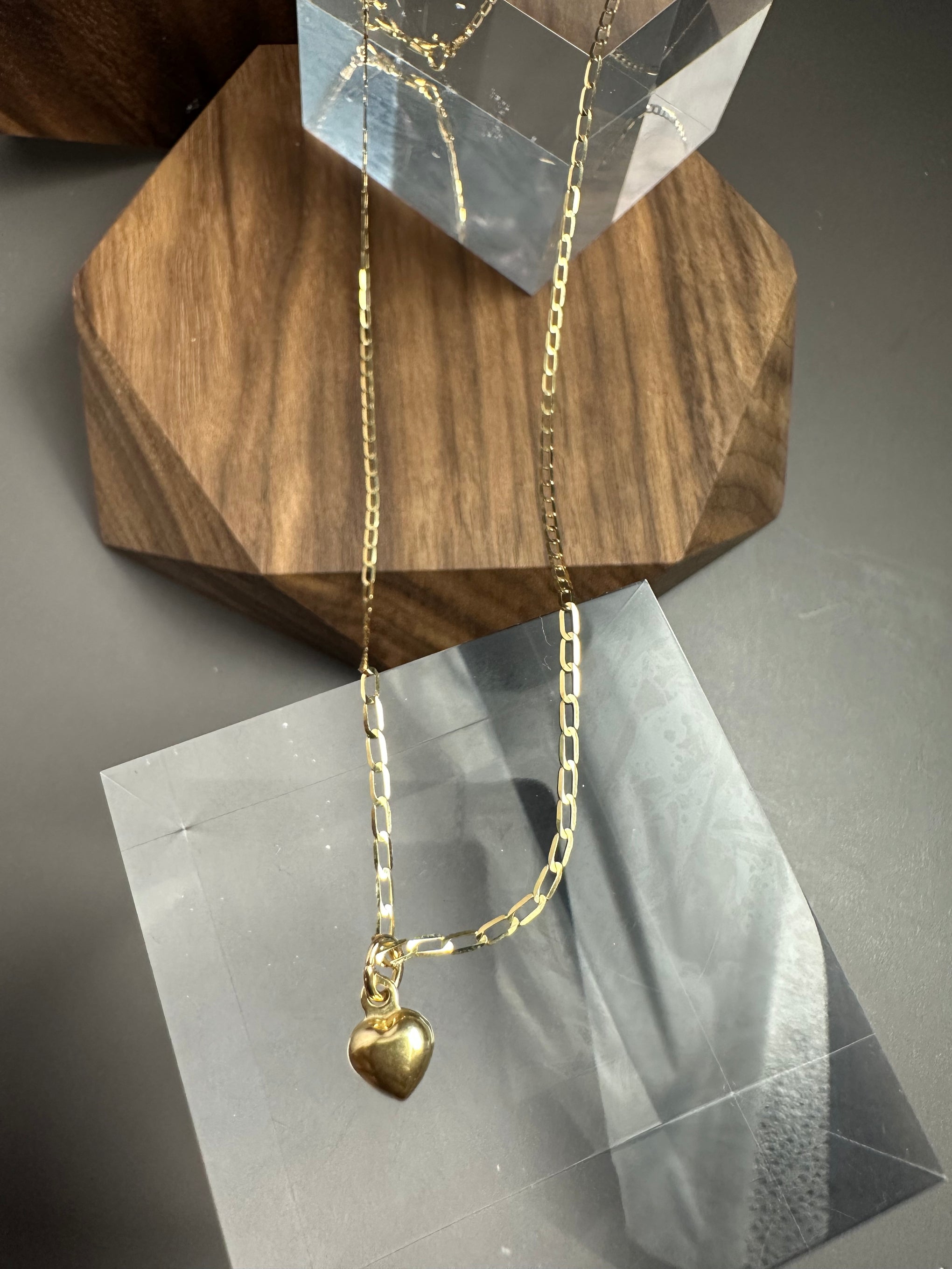 Luce del Cuore — 18-inch Italian Link Chain with Radiating Gold Heart