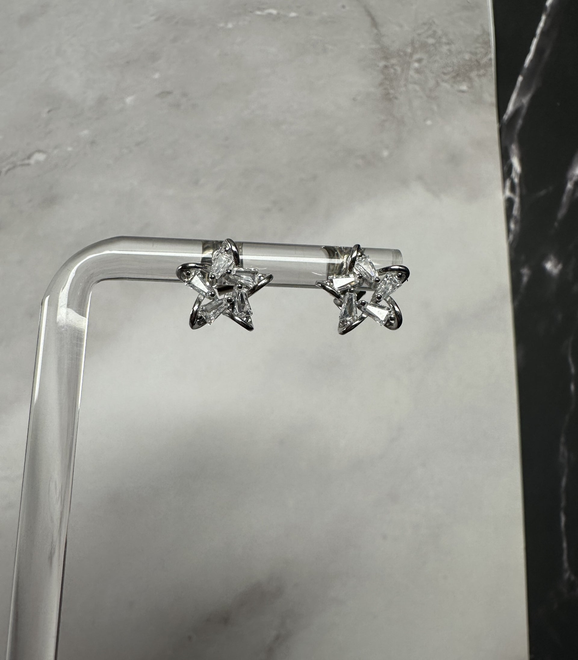 Stella Brillante — Italian 925 Silver Baguette Swarovski Star Studs