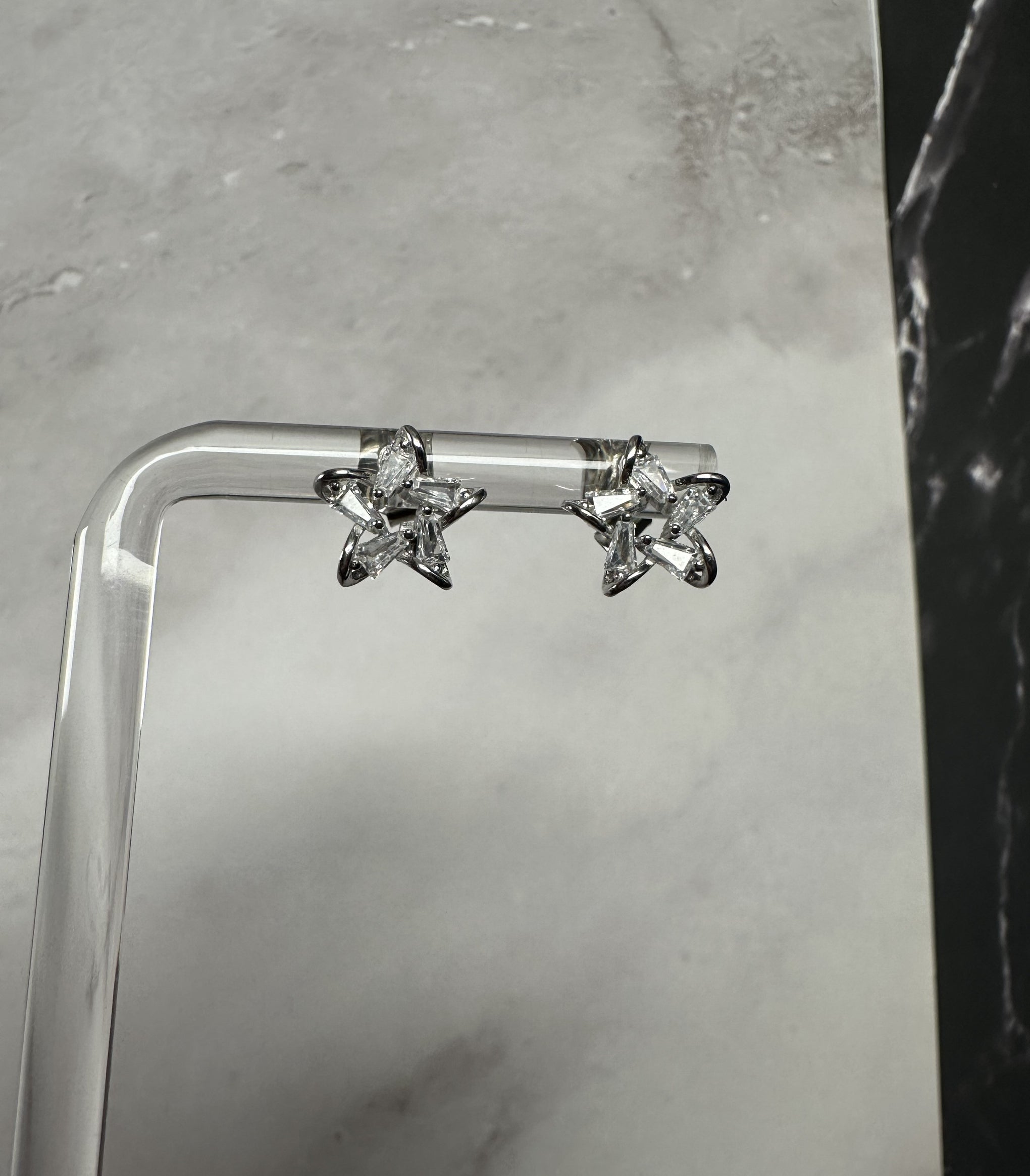 Stella Brillante — Italian 925 Silver Baguette Swarovski Star Studs