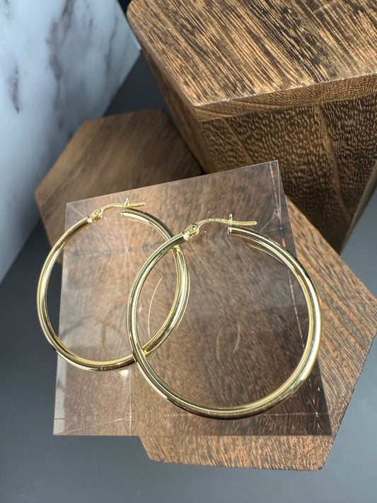 The Milano Grande: High-Mirror Polish 18k Solid Gold Hoops
