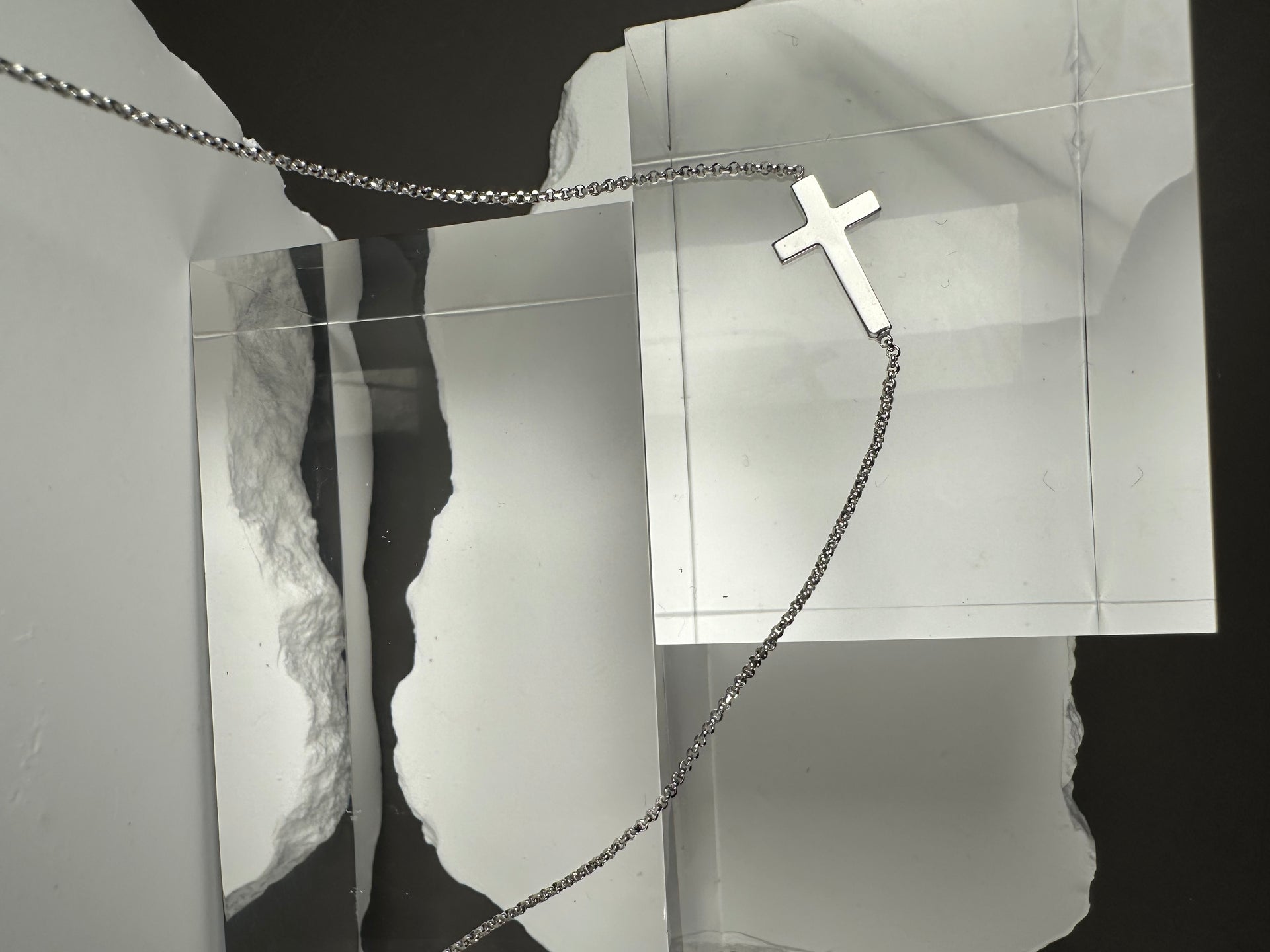 La Croce Orizzontale — Italian 925 Silver Sideways Cross Necklace