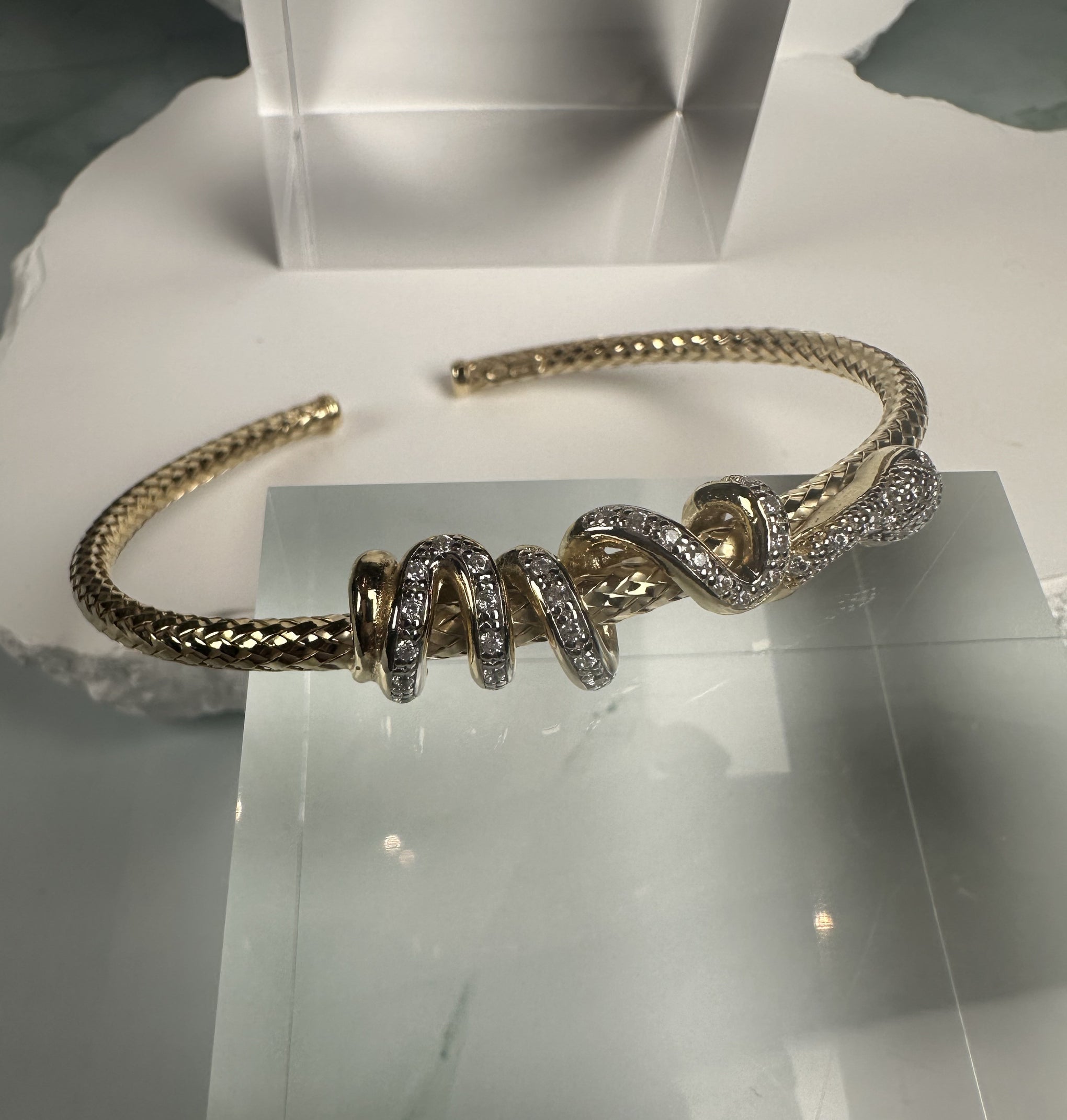 The Entwined Eternità: Italian 18k Gold over .925 Silver Mesh Bangle with Swarovski Crystals