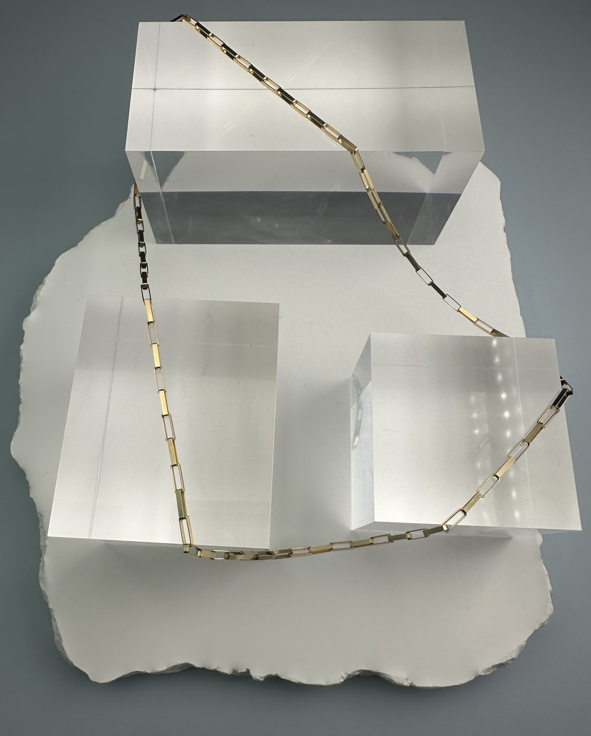 The Architettura Link: A 20-Inch Masterpiece in 18k Italian Gold
