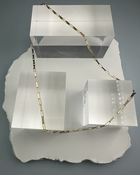The Architettura Link: A 20-Inch Masterpiece in 18k Italian Gold