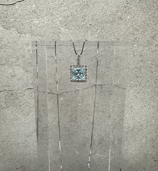 The Ghiaccio Halo Pendant: A Vision in Azure and .925 Silver