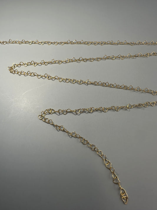 The Amore Eterno Chain: A Foundation in 14k Italian Gold