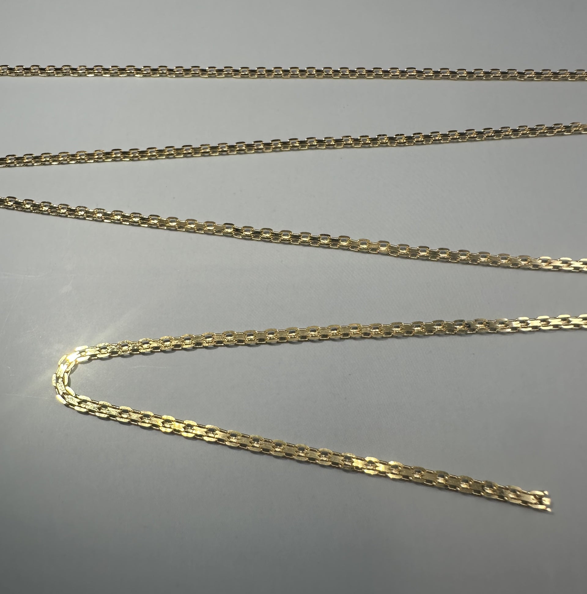 The Oro d'Ancora: A Foundation in 14k Italian Gold