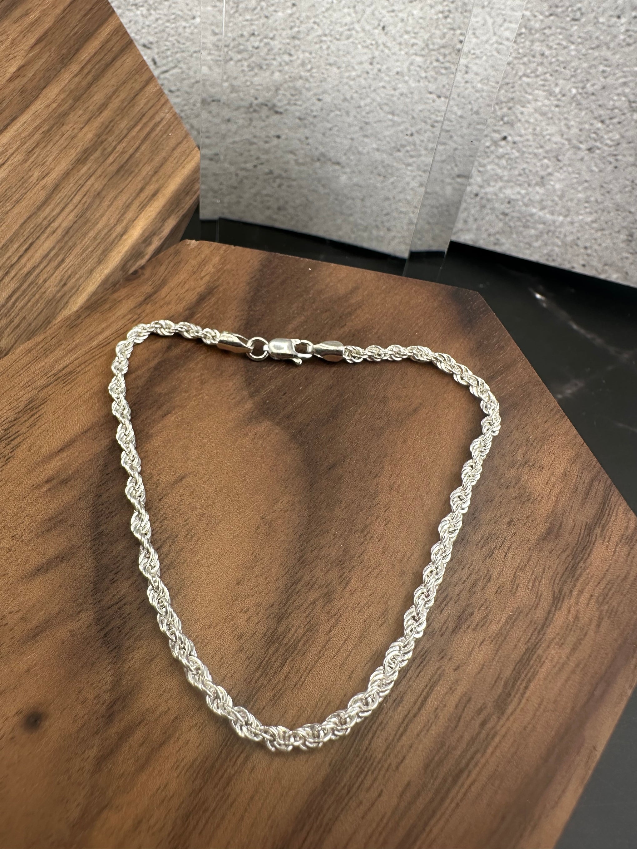 The Argento Brillante Rope: 7.5-Inch .925 Silver