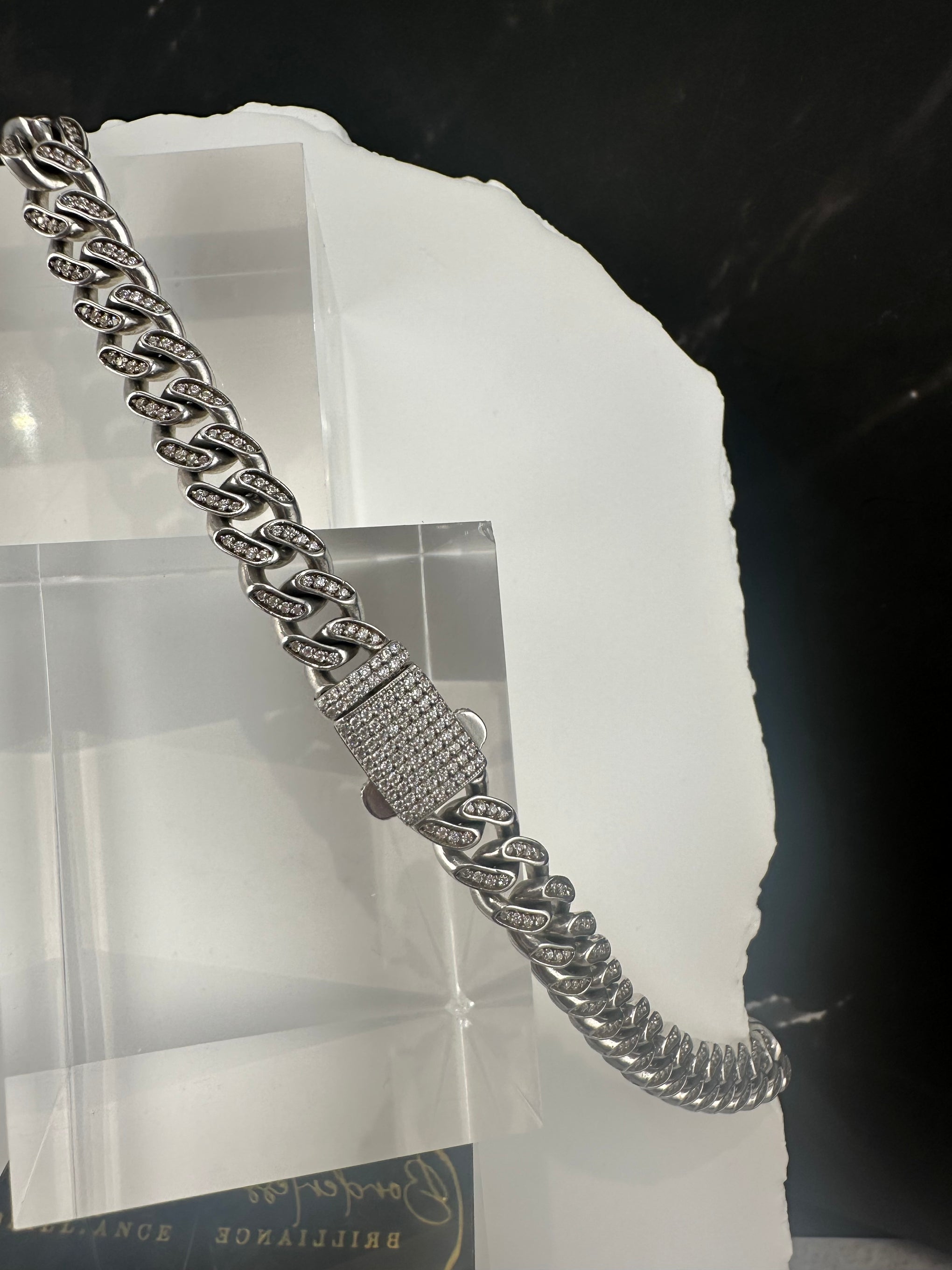 The Ghiaccio Brillante Curb: 18-Inch .925 Silver