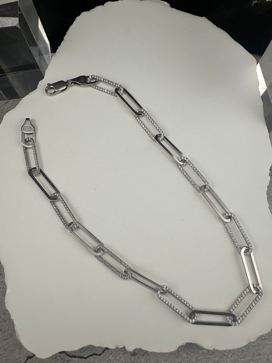 The Architetto Brillante Necklace: A 16-Inch Masterpiece in .925 Silver